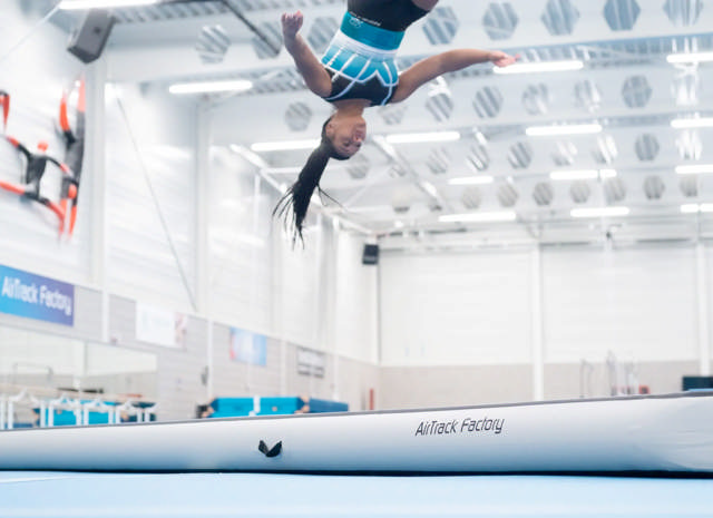 Airtrack P2 8 m, Airtrack Factory