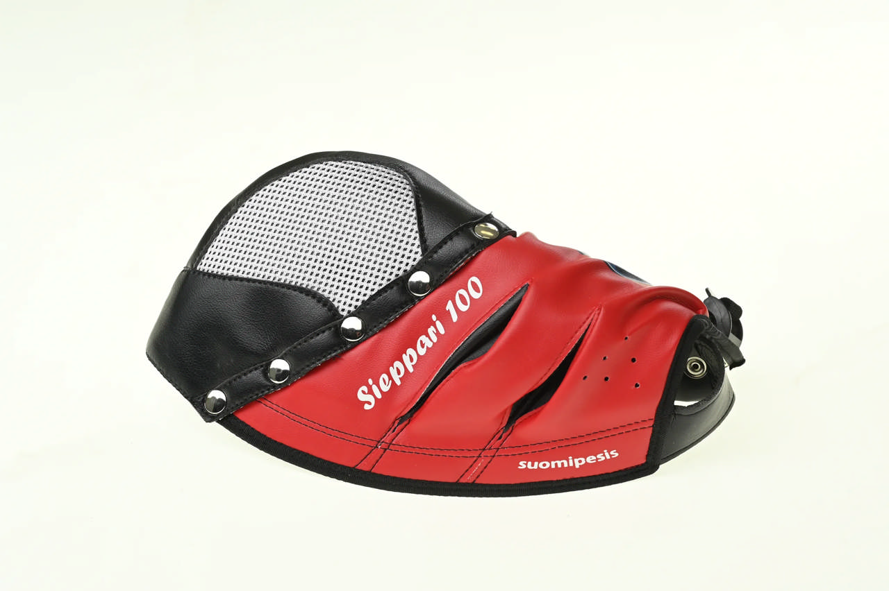 Pesäpalloräpylä Sieppari 100, left