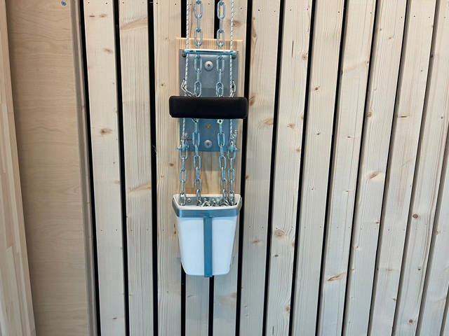 Ylösvedettävät voimistelurenkaat J101