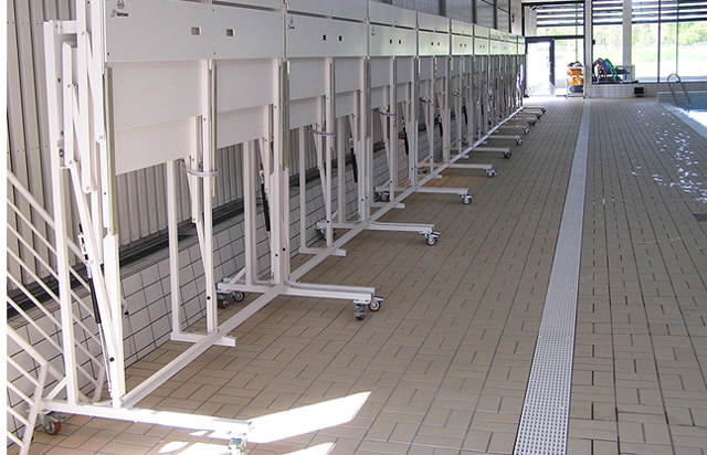 Flyttbar og nedfellbar tribune