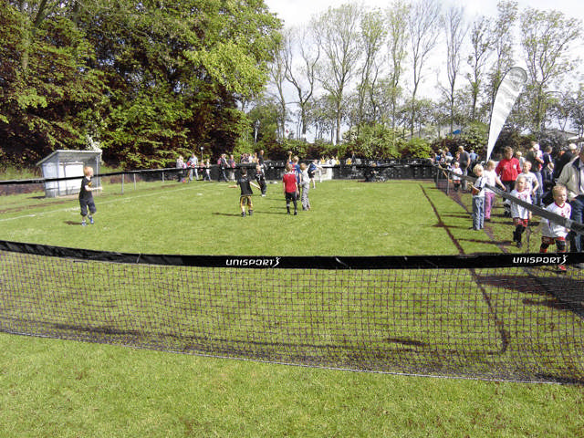 3v3 nettvant UNISPORT 15x10m. Inkl. mål