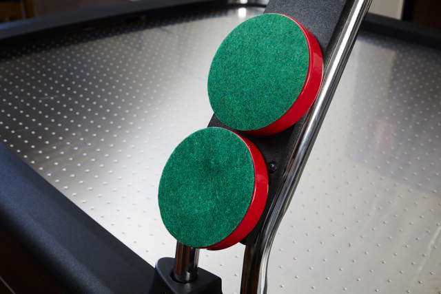 Airhockey bord ARC 8,  Ytre mål: 243 x 127 x 80 cm