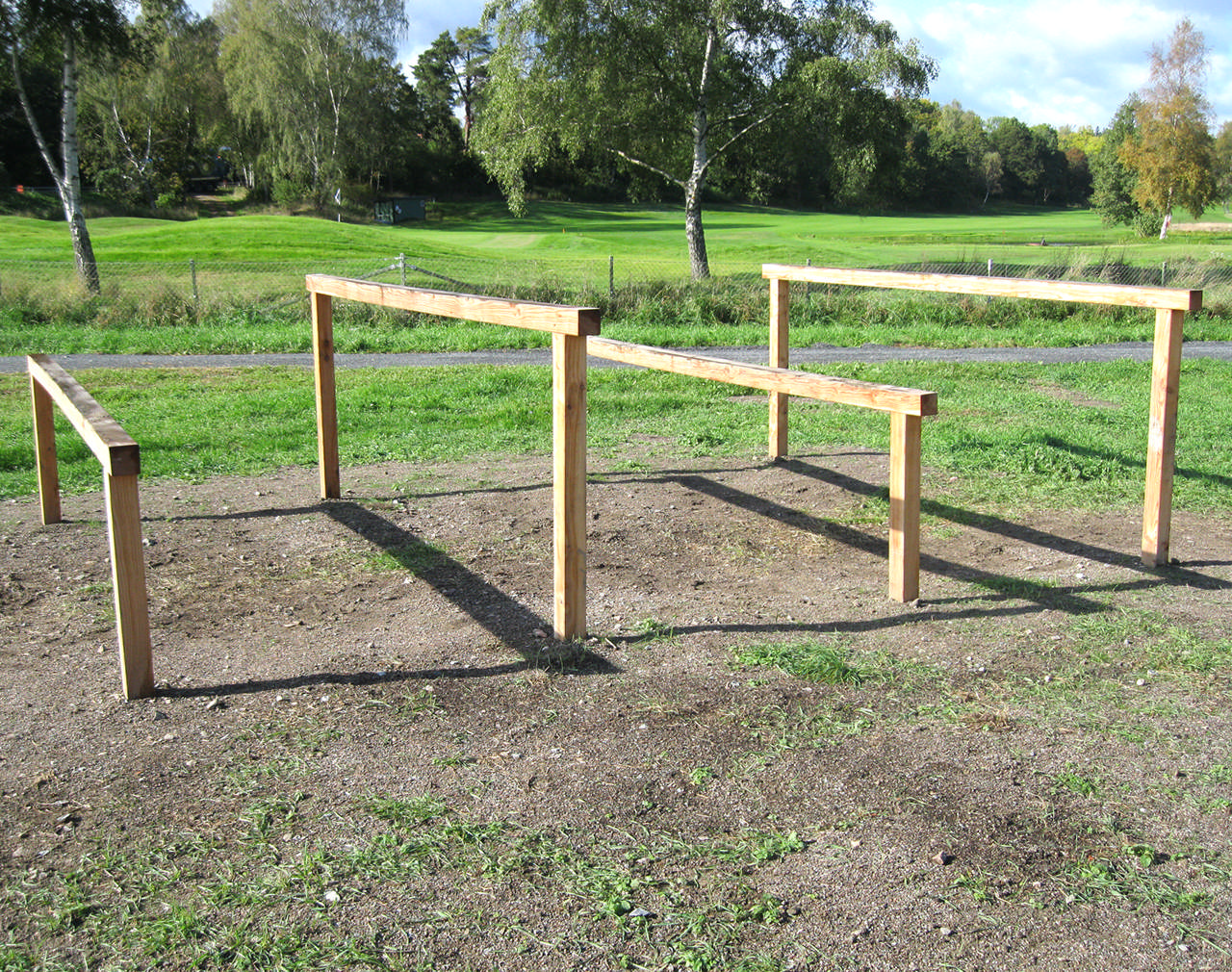 Över-Under (2 st låga, 2 st höga), hinderbana